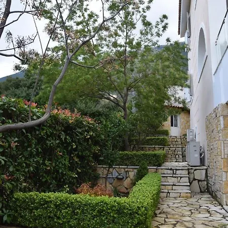 Skorponeria Beachfront Apartamento