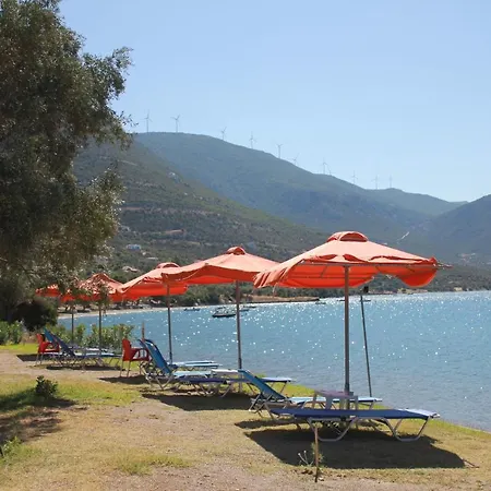 Skorponeria Beachfront * Skroponeria