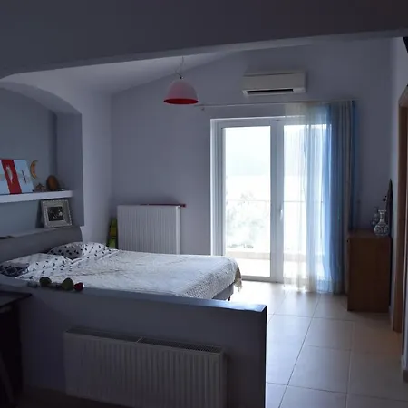 Skorponeria Beachfront Apartamento Skroponeria